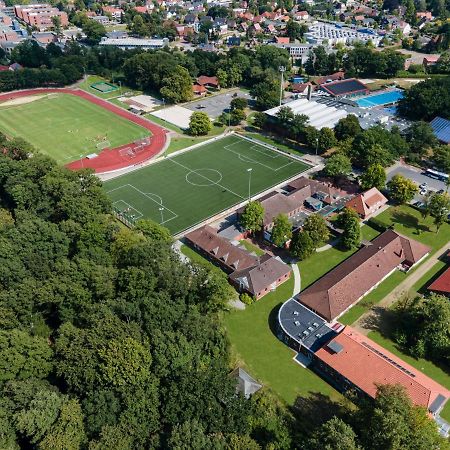 Hoessensportzentrum Westerstede Bagian luar foto