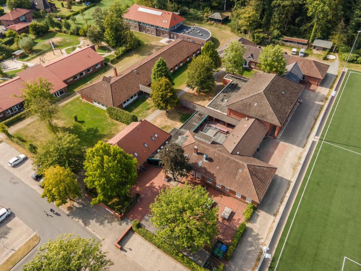 Hoessensportzentrum Westerstede Bagian luar foto